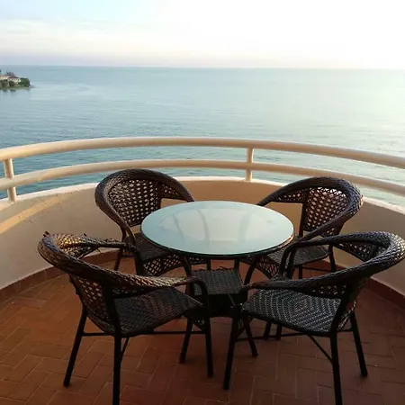 Sea Front The Regency - 1 Parking Apartment Port Dickson Exterior photo