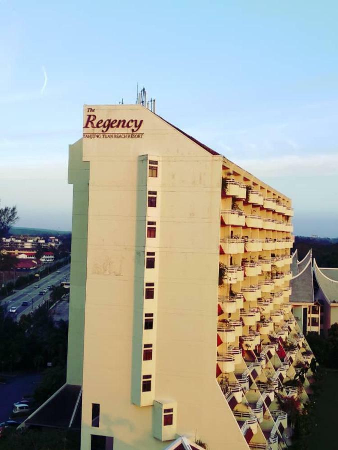 Sea Front The Regency - 1 Parking