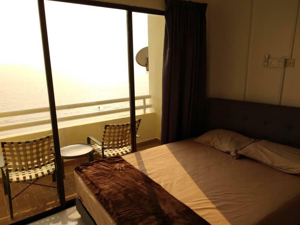 Apartemen Sea Front The Regency - 1 Parking *