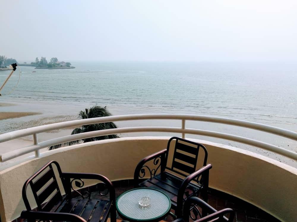 Sea Front The Regency - 1 Parking Apartment *